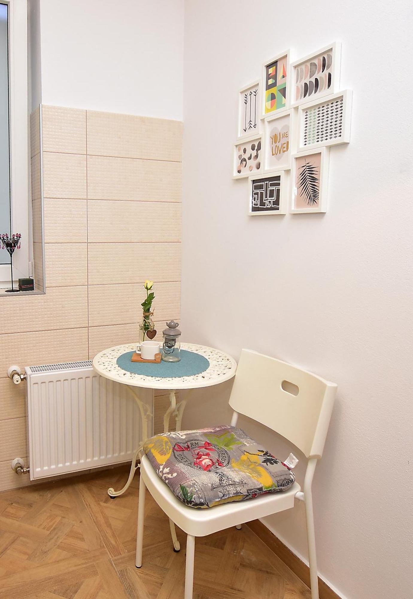 Near Cathedral Central Studio Букурещ Екстериор снимка